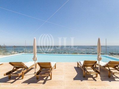 Apartamento T2 com vista mar e piscina, Olhão, Algarve