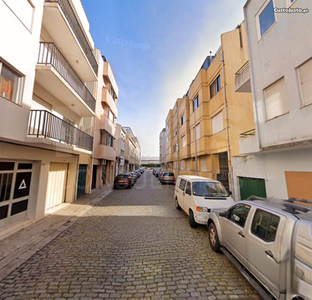 Apartamento T5 Duplex na zona das Antas no Porto