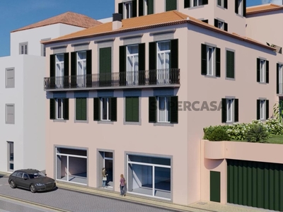 Apartamento T3+1 à venda em Funchal (Sé)