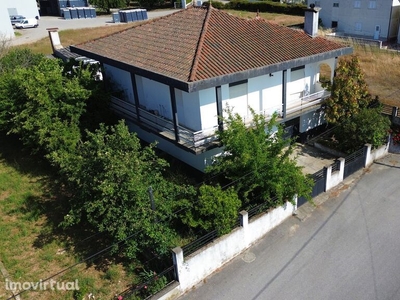Casa / Villa T3 em Vila Real de 269,00 m2