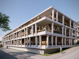 Apartamento T2 com varanda inserido em novo empreendimento premium nas Antas