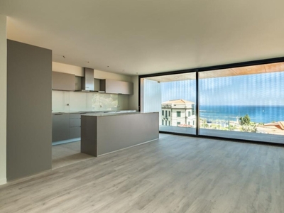 Apartamento T3 em Funchal (Santa Maria Maior) de 113 m²