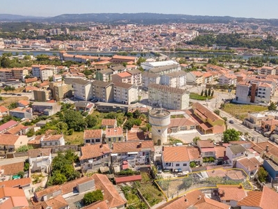 Moradia T2 à venda em Santa Clara e Castelo Viegas, Coimbra