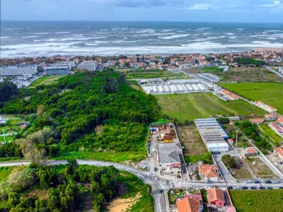 Moradia T4 à venda em Arcozelo, Vila Nova de Gaia
