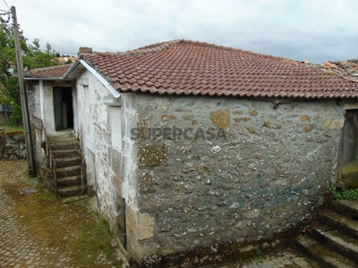 Casa Antiga à venda em Granja Nova e Vila Chã da Beira