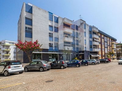 Apartamento T6 à venda em Leiria, Pousos, Barreira e Cortes, Leiria
