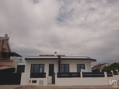 Casa / Villa T4 em Fernão Ferro de 179 m²