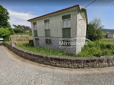 Terreno em Celeiros - Braga.