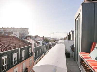 Exclusiva Penthouse Duplex - Um Retiro de Luxo no Coração de Lisboa!