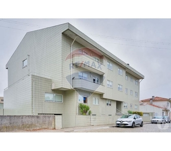 Vila-nova-de-gaia-Apartamento T2 para venda (124321033-245)