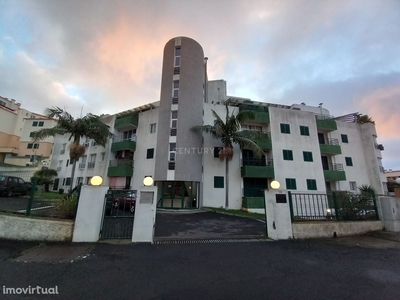 Apartamento T2 - ARRENDADO - Garajau, Caniço, Madeira