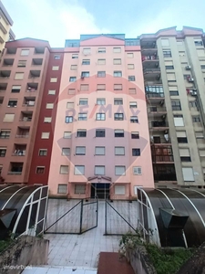 T3+2 Duplex com terraço e garagem individual - Vista Rio
