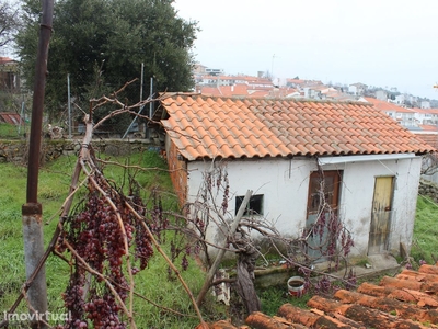 Moradia T3 Venda em Miranda do Douro,Miranda do Douro