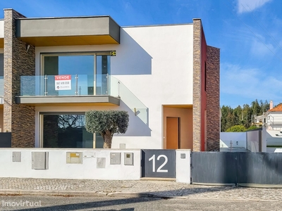 Casa / Villa T8 em Lisboa de 226,00 m2