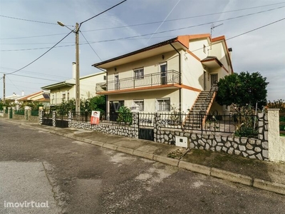 Casa / Villa T5 em Leiria de 480,00 m2