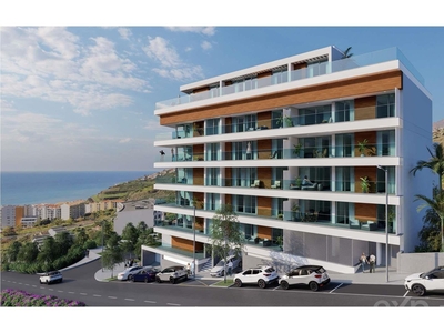 Novo Apartamento T2 no 2º Piso com Vista Mar e Praia Formosa