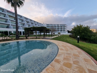 Vende-se Apartamento T1 em Resort de Luxo em Portimão