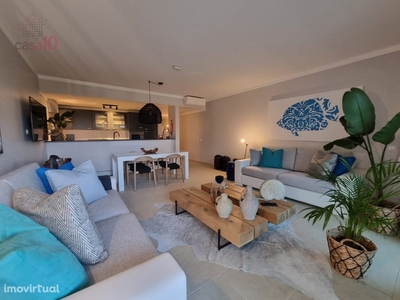 Vende-se Apartamento T1 em Resort de Luxo, Portimão