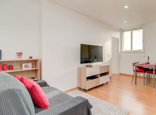 Apartamento moderno de 1 quarto para alugar na Amadora