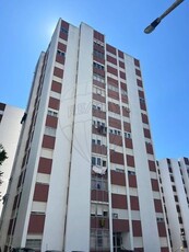 Apartamento T1 à venda em Santo António dos Cavaleiros e Frielas, Loures