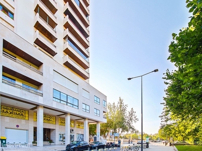 Apartamento T3 de Luxo com Vista Panorâmica - Campo Grande