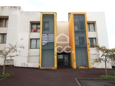 Apartamento com 2 Quartos - Fajã de Cima - Ponta Delgada