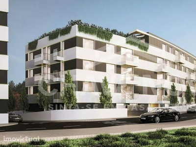 AP-Apartamento T1+1 Novo, c/ varanda, garagem. 600m praia de Canidelo.