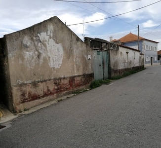 Moradia em Ruína na Póvoa do Paço