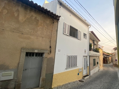Moradia, Escalos de Baixo - Castelo Branco