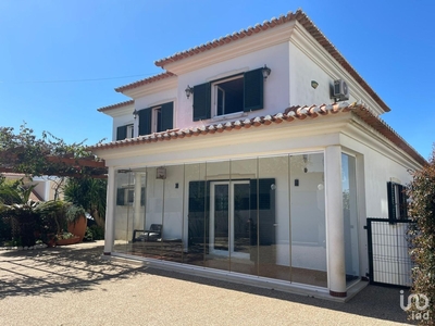 Casa / Villa T5 em Mafra de 341 m²