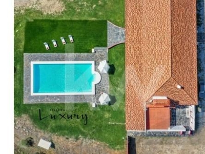 Excepcional Quinta remodelada com 6 suítes, piscina e licença AL em Elvas