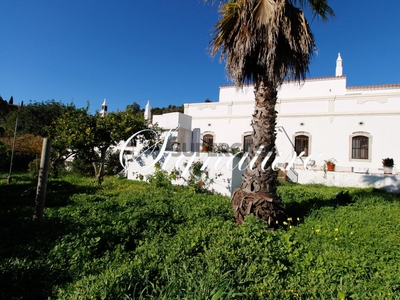 Quinta T5 à venda em Santa Bárbara de Nexe