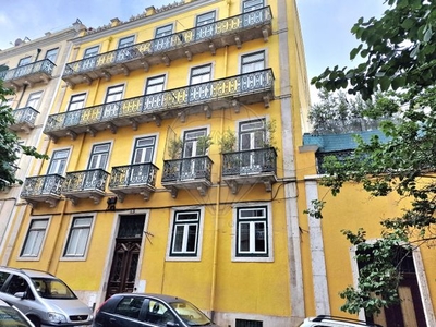 Apartamento T4 à venda em Santa Maria Maior, Lisboa