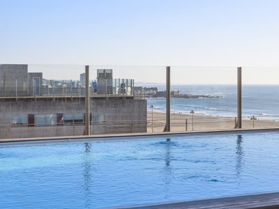 Apartamento T4 com piscina aquecida, para venda, em Matosinhos