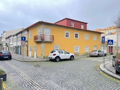 Venda de excelente moradia V2+1, Centro da Cidade, Viana do Castelo