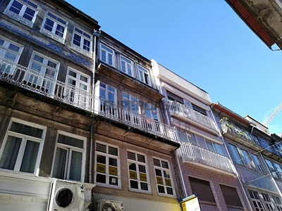 Apartamento T0 para arrendamento em Cedofeita, Santo Ildefonso, Sé, Miragaia, São Nicolau e Vitória