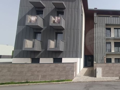 Apartamento T3 à venda em Santo Tirso, Couto (Santa Cristina e São Miguel) e Burgães, Santo Tirso