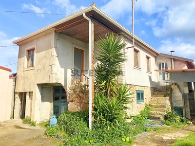 Moradia T4 Duplex à venda em Bela