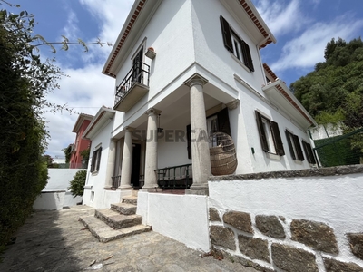 Moradia T6 Triplex para arrendamento em Cascais e Estoril