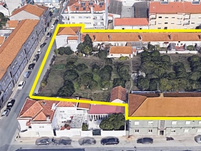 Propriedade T0 em Alhos Vedros de 3 645 m²