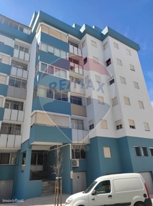 Apartamento T1 com 86,8 m2 em Condomínio de Luxo no Funchal