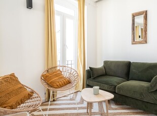 Apartamento de 2 quartos para alugar em Campolide, Lisboa