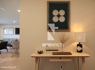 Montijo - Apartamento T3 c/ box, Varanda e Arrecadação