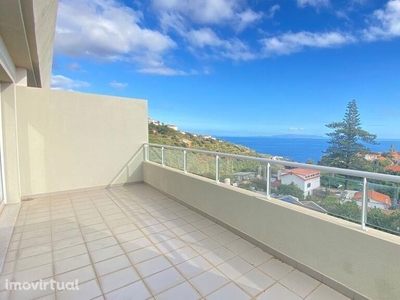 Apartamento T2 em Madeira de 158,00 m2