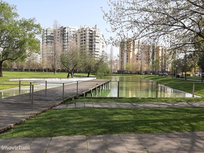 T3 c/ garagem junto Parque das Conchas e Liláses e Metro Lumiar