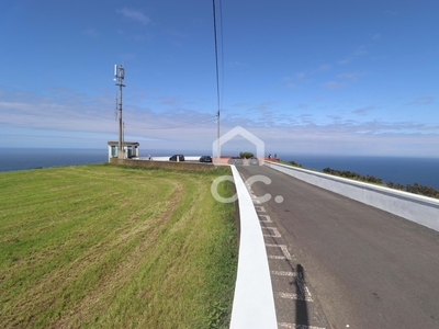 Terreno com 86.480,00 m2 - Ginetes - Ponta Delgada