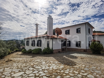 Casa Senhorial T5 / Arganil, Vila Cova de Alva e Anseriz