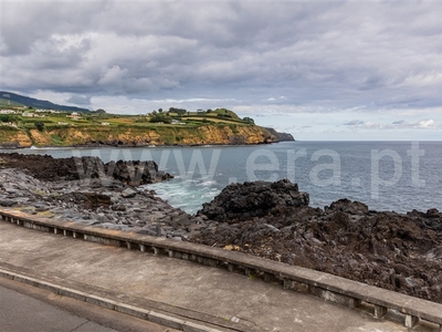 Moradia Geminada T3 / Lagoa (São Miguel), Lagoa (Santa Cruz)