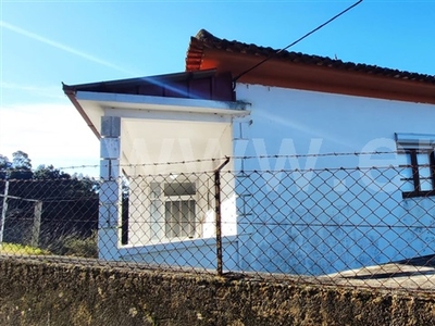 Moradia Isolada T2 / Oliveira de Azeméis, Pinheiro da Bemposta, Travanca e Palmaz
