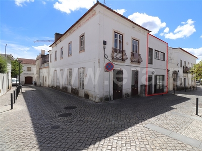 Prédio T2 / Ourém, Nossa Senhora da Piedade